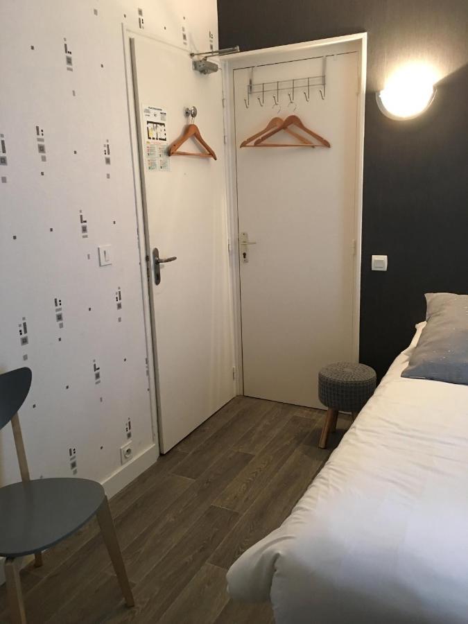 Hotel Le Grillon Pontorson Esterno foto
